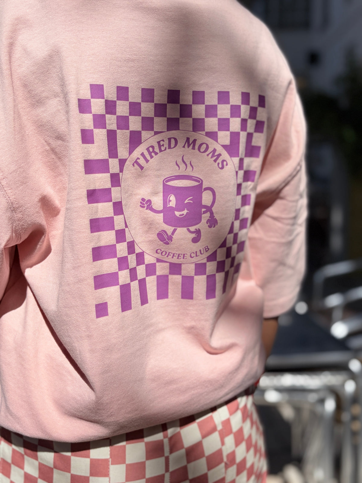 T-shirt de amamentação - Tired Moms Coffee Club
